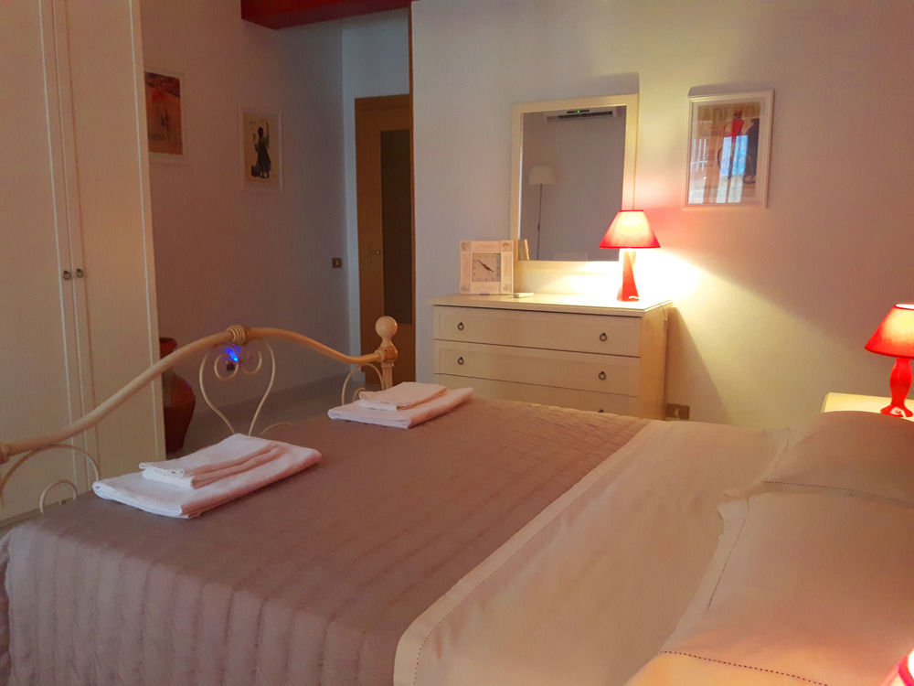 Oleaster - Rooms & Apartments Bolognetta Kültér fotó